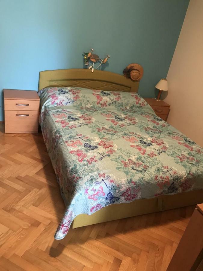 Apartment Jasna B Omišalj Dış mekan fotoğraf
